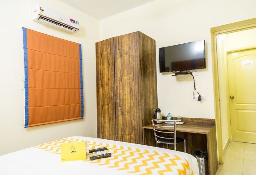 ホテル Mint Queensway Suites