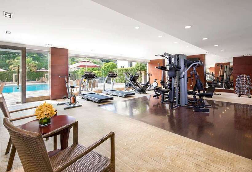 호텔 Ramada Shenzhen Baoan