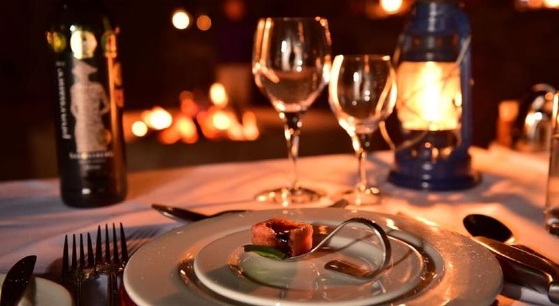 Отель Rhulani Safari Lodge