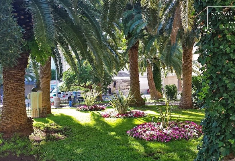 בית מלון כפרי Guest House Sunce, Traveler S Choice Best Panoramic View, Supetar Island Brac