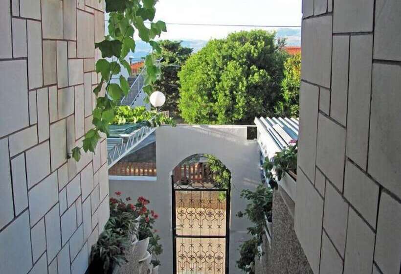 בית מלון כפרי Guest House Sunce, Traveler S Choice Best Panoramic View, Supetar Island Brac