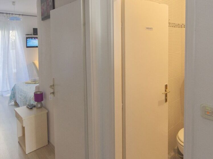 בית מלון כפרי Guest House Sunce, Traveler S Choice Best Panoramic View, Supetar Island Brac