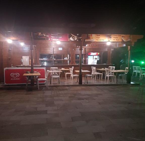 ホテル Saray Gold