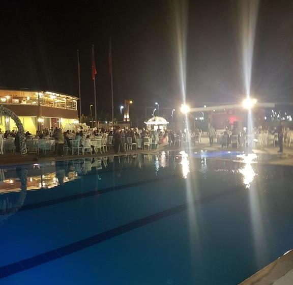 ホテル Saray Gold