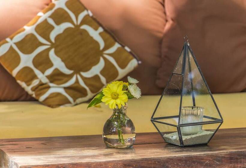 هتل Secret Garden Tulum