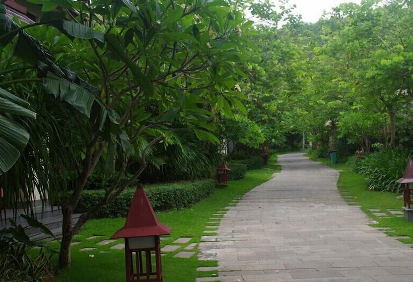 هتل Shixishu Jianguo Yalong Bay Resort