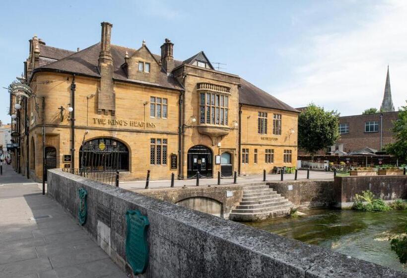 فندق The Kings Head Inn Wetherspoon