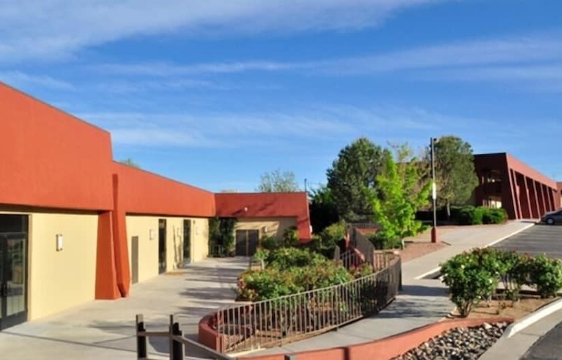 בית מלון כפרי The Lodge At Cliff Castle Casino