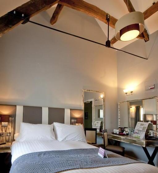 هتل The Red Lion Wetherspoon