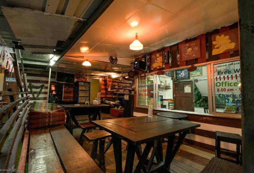 酒店 Tuk Tuk Guesthouse