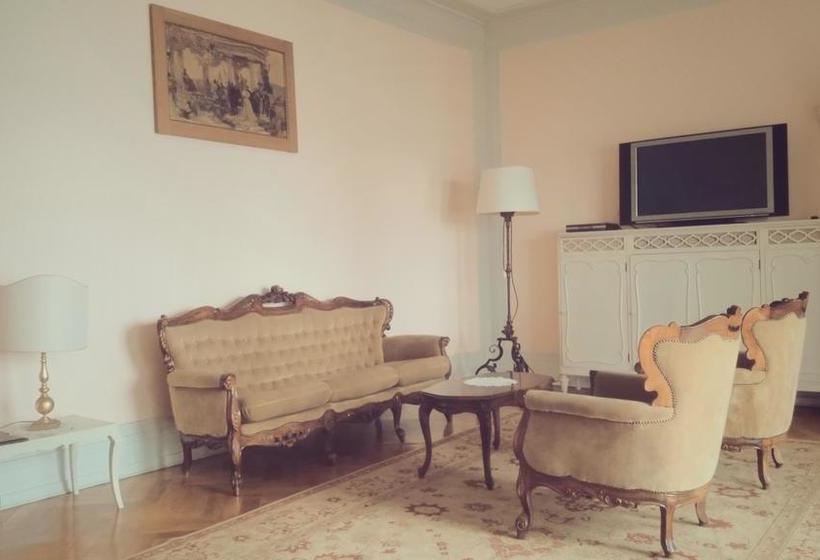 Отель Villa Ariston