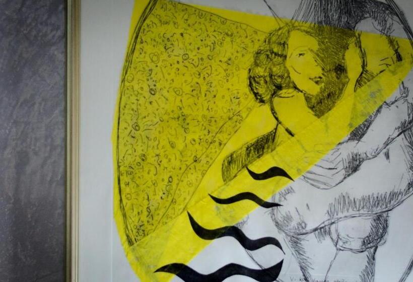 هتل Villa Kudelik   Stone Story