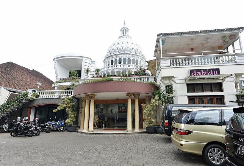 호텔 Zen Rooms Dago