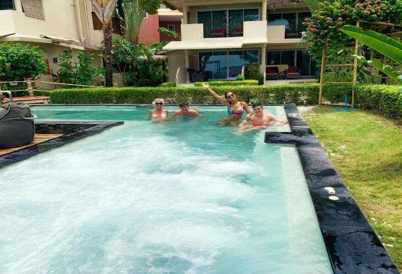 Mama Beach Residence Adults Only