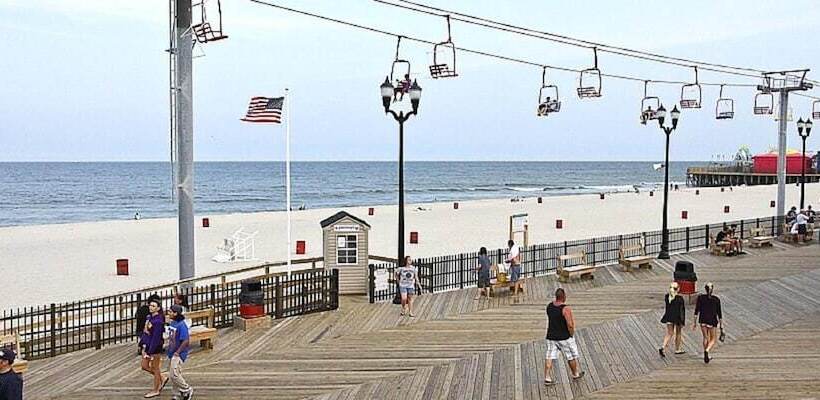 فندق على الطريق Boardwalk Sand & Surf Beach Hotel Oceanfront