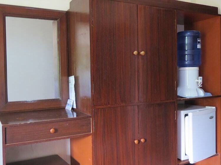 پانسیون Bohol Divers Resort