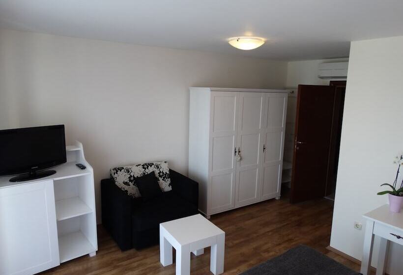 膳宿费 Guesthouse Barica