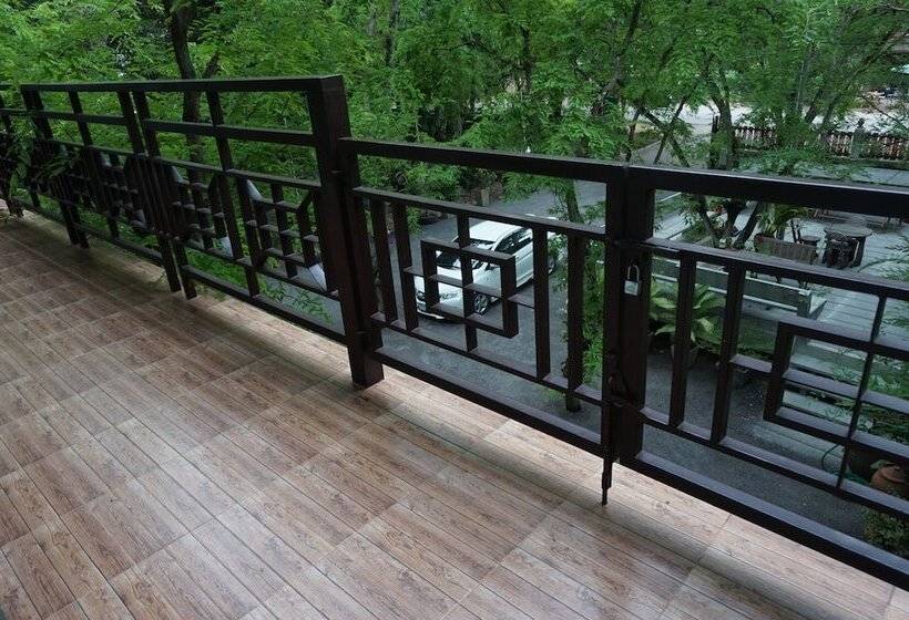 Пансион Loei Huen Hao Hug Home & Resort