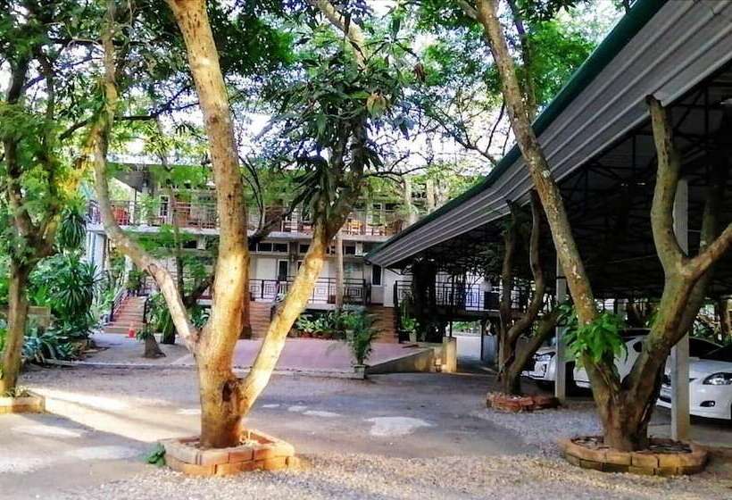 Пансион Loei Huen Hao Hug Home & Resort