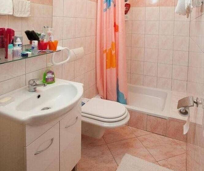 膳宿费 Pansion Maria