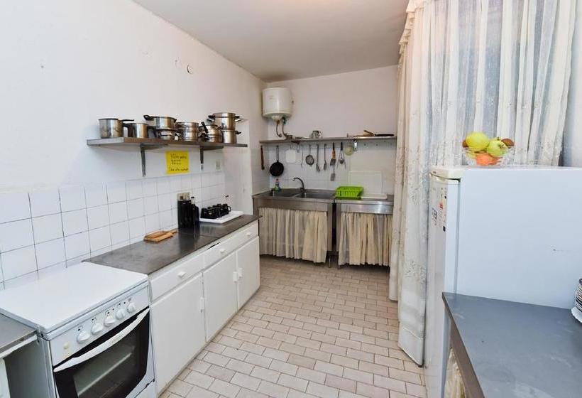 ペンション Royal Rooms Novalja