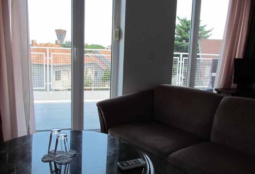 بنسيون Pansion Vila Vanda Vukovar