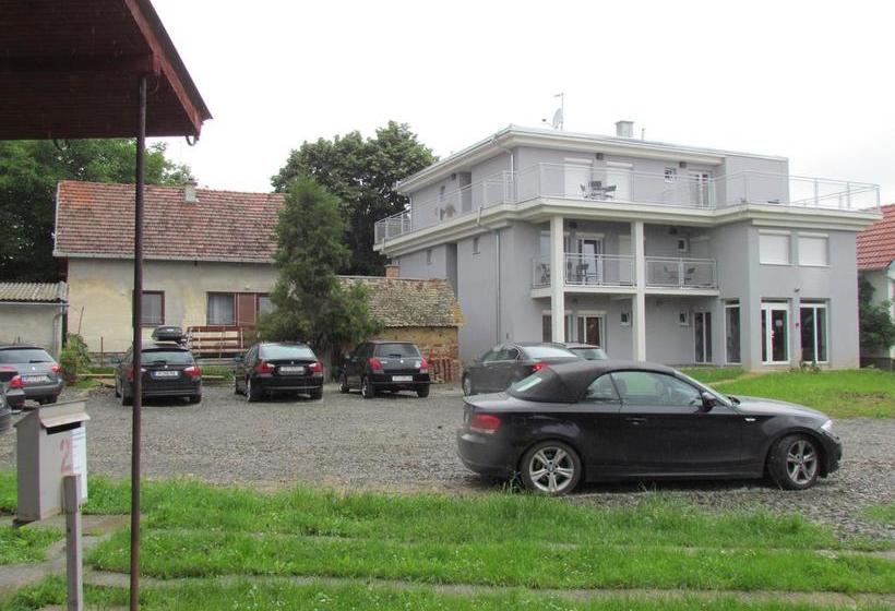 פנסיון Pansion Vila Vanda Vukovar