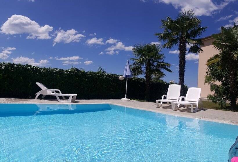 פנסיון Rooms Margerita