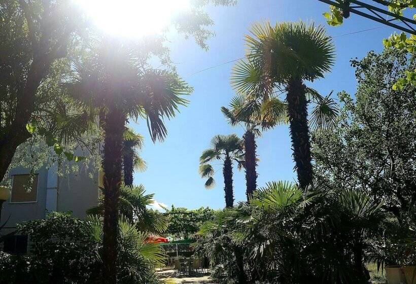 פנסיון Rooms Margerita