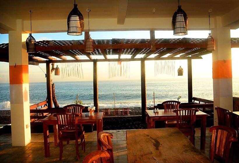 منتجع Amed Sunset Beach