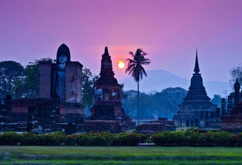 Sawasdee Sukhothai Resort