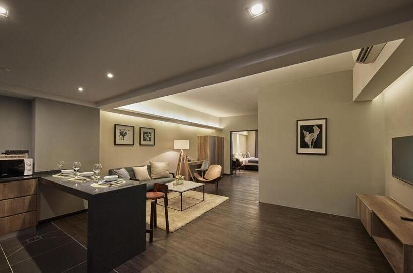Tropics Eight Suites