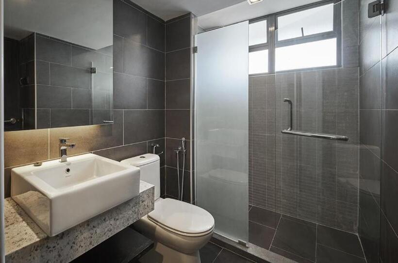 Tropics Eight Suites