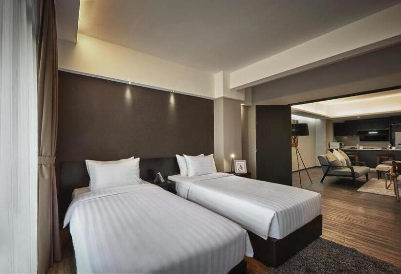 Tropics Eight Suites