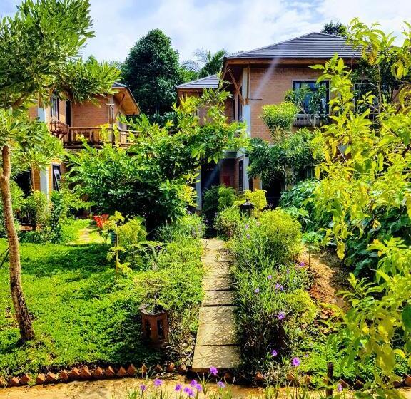 Vela Phu Quoc Resort