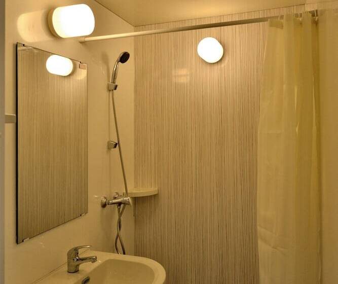 Zodiak Mt Haryono By Kagum Hotels