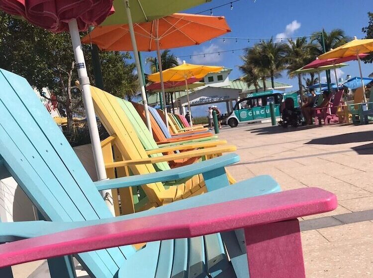 4145 By The Sea Inn & Suites