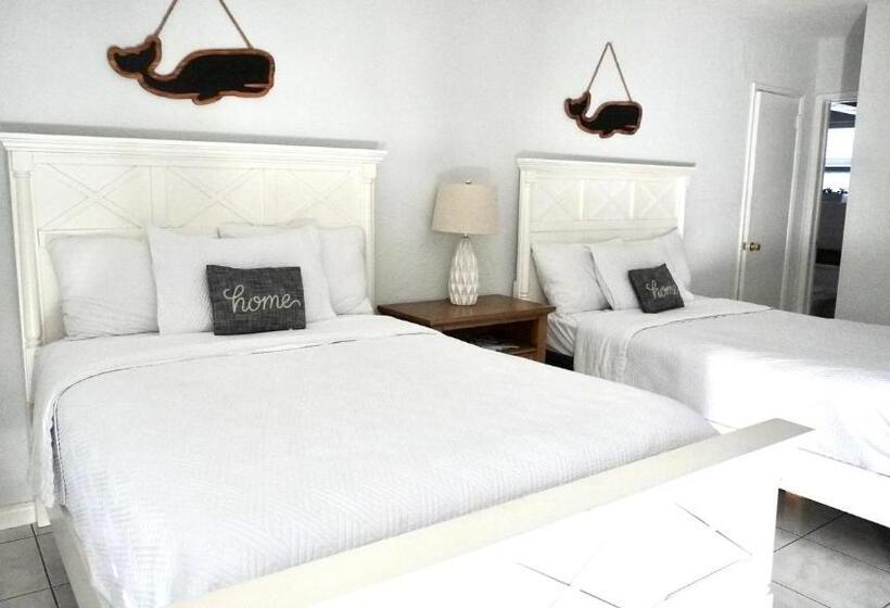 4145 By The Sea Inn & Suites