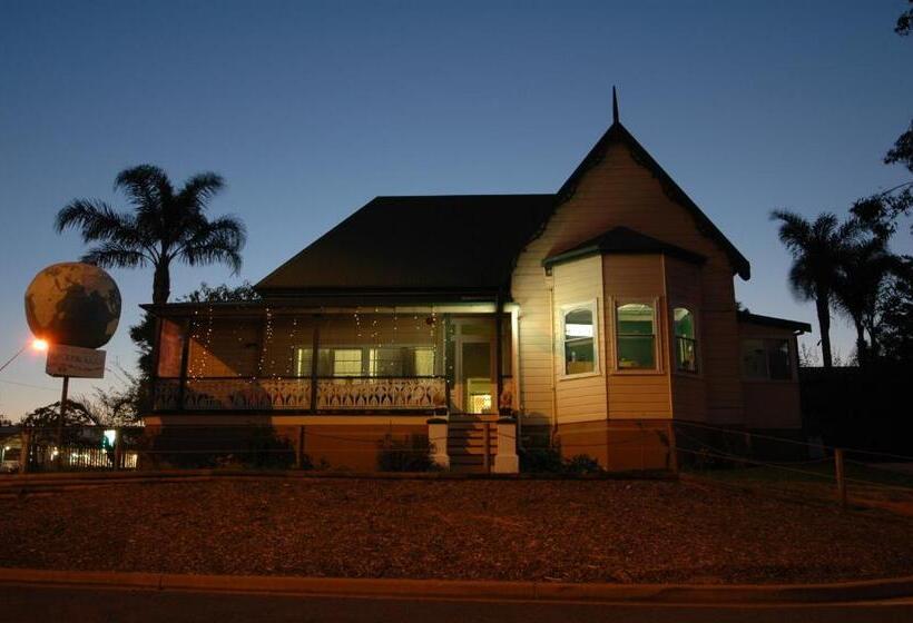 هاستل Port Macquarie Backpackers