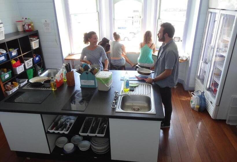 فندق صغير Port Macquarie Backpackers