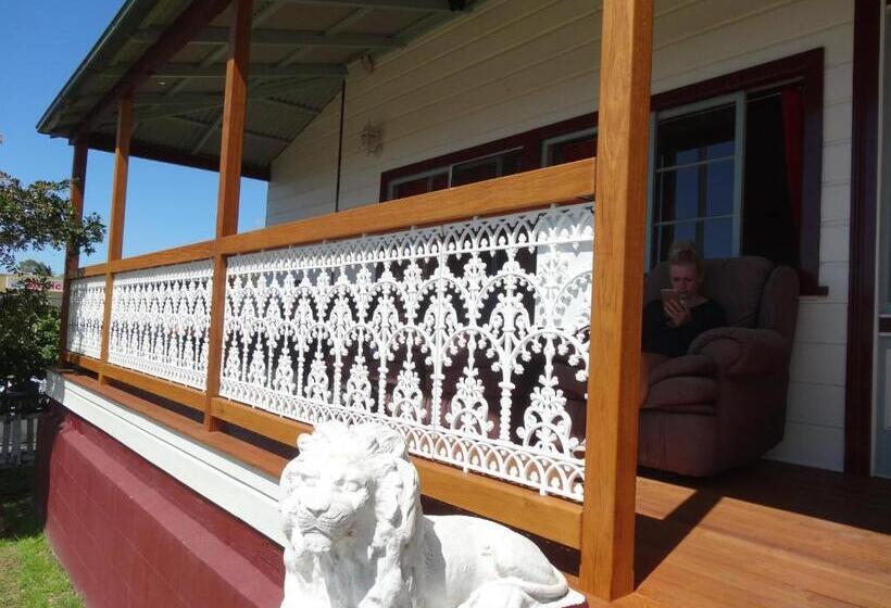 فندق صغير Port Macquarie Backpackers