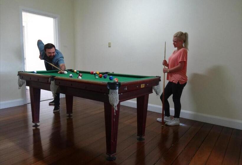 فندق صغير Port Macquarie Backpackers