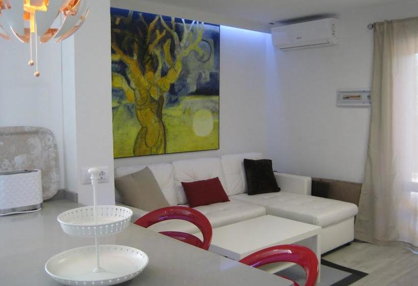 Apartamentos Lacy - Adults Only