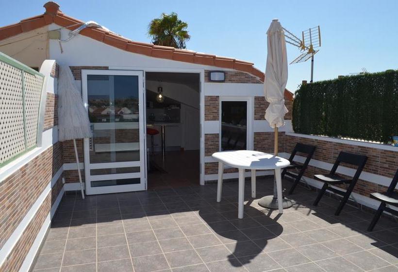 Apartamentos Lacy - Adults Only