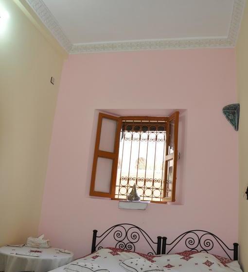 تختخواب و صبحانه Dar Pension Talaa