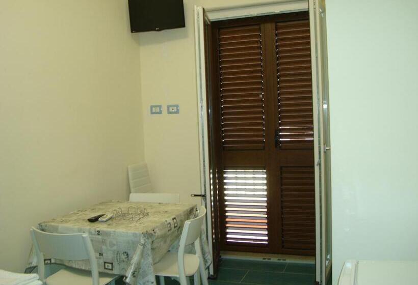 مبيت وإفطار Guest House Mare E Luna