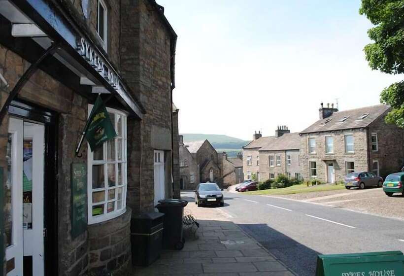 مبيت وإفطار Skeldale House  All Creatures Great & Small  By Maison Parfaite   Luxury Apartments & Studios In Ask