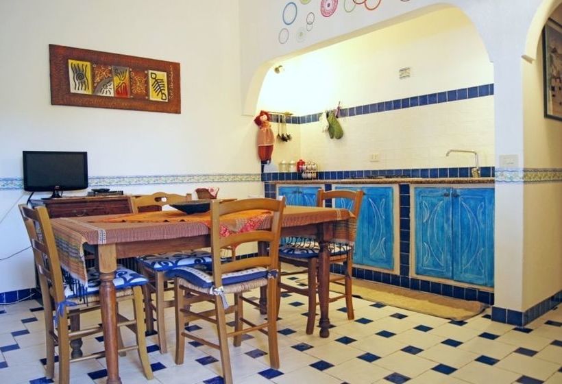 I Dammusi Di Punta Karace