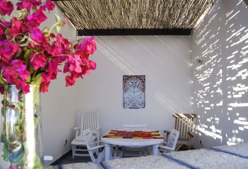 I Dammusi Di Punta Karace