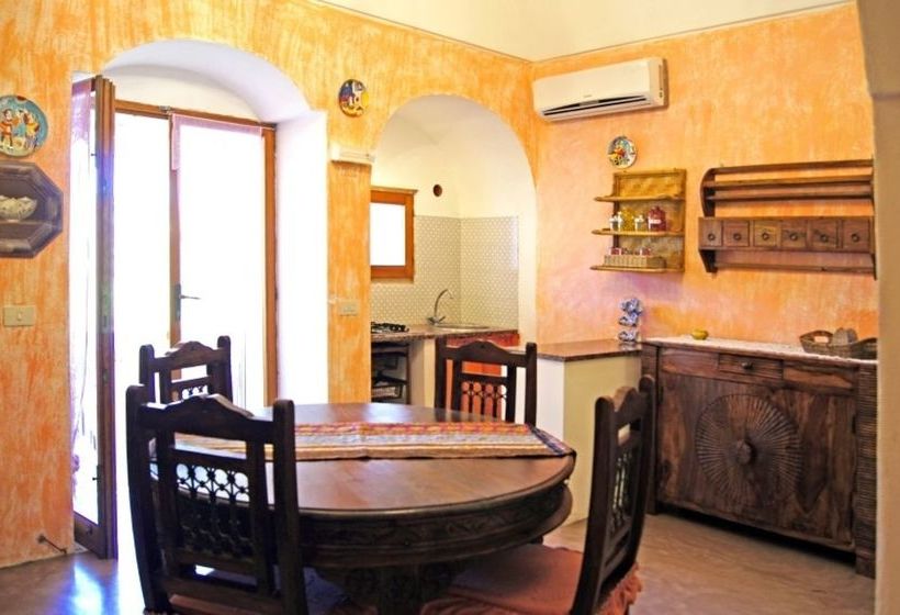 I Dammusi Di Punta Karace